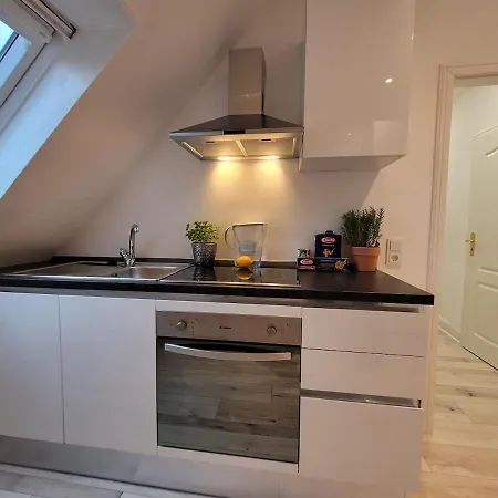 Modern 52 M2 With Air Conditioning Close To Messe Duesseldorf & Koeln Διαμέρισμα *