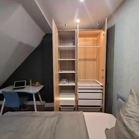 Διαμέρισμα Modern 52 M2 With Air Conditioning Close To Messe Duesseldorf & Koeln *