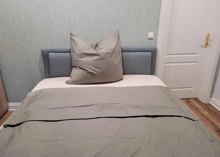 Modern 52 M2 With Air Conditioning Close To Messe Duesseldorf & Koeln *