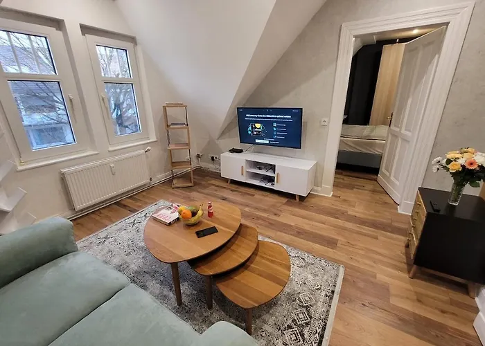 Modern 52 M2 With Air Conditioning Close To Messe Duesseldorf & Koeln