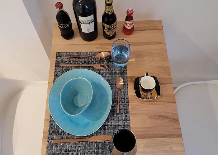 Modern 52 M2 With Air Conditioning Close To Messe Duesseldorf & Koeln *