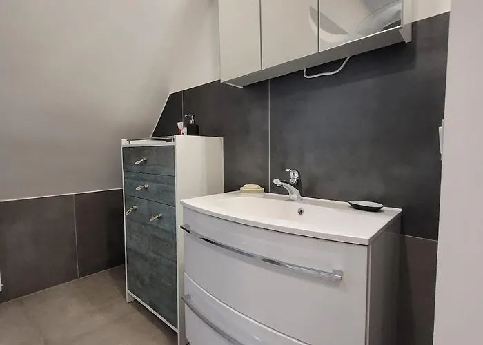 Modern 52 M2 With Air Conditioning Close To Messe Duesseldorf & Koeln Appartement *